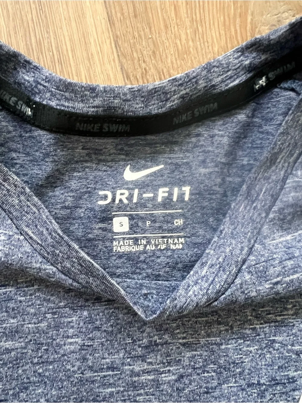 Nike Dri-FIT UPF 40+ Long Sleeve Performance Shirt Gray Men’s Small